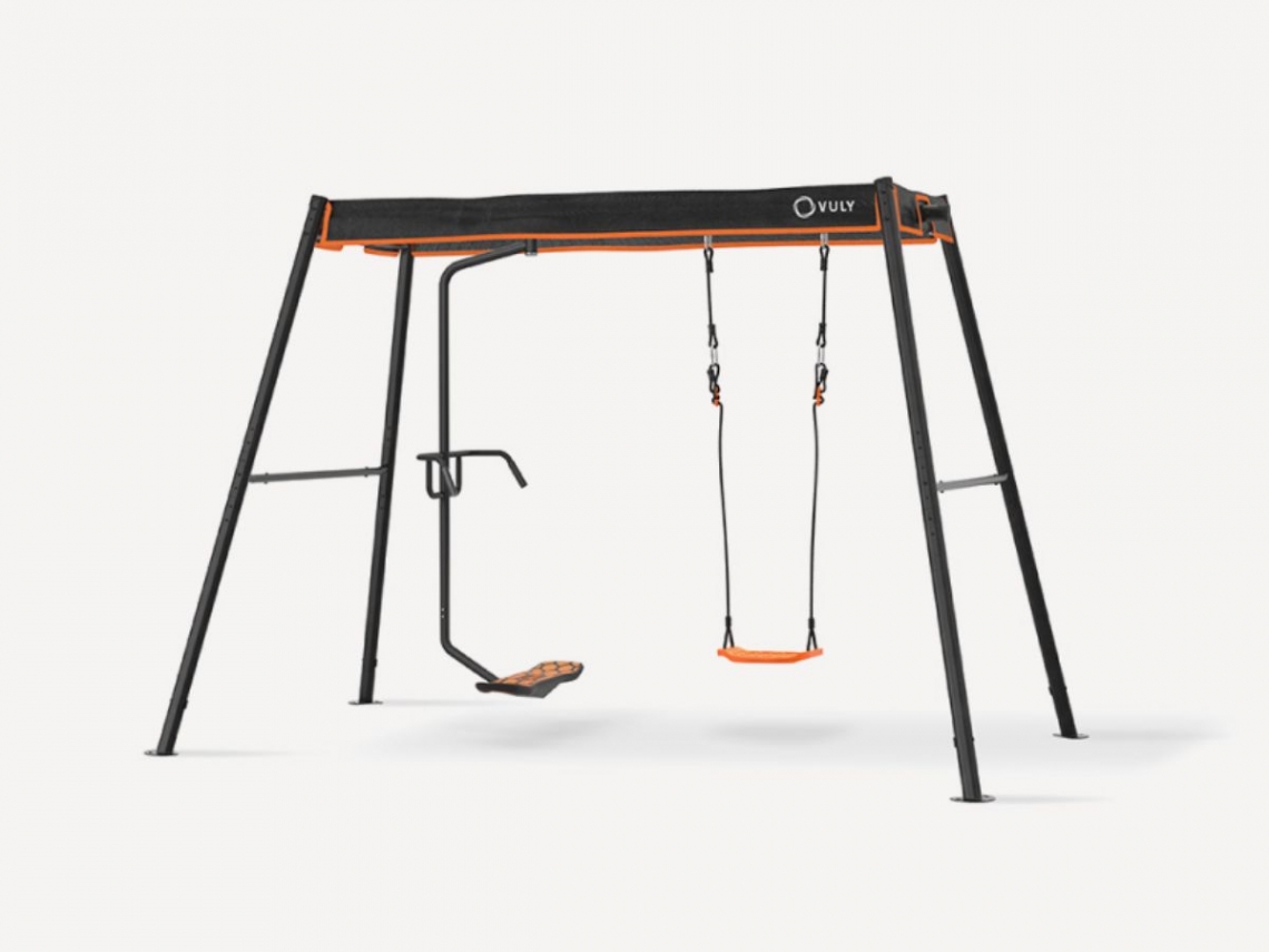 a medium swing set from Vuly.jpg